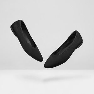 Vivaia size 37 (US 6.5) Round-Toe Ballet Flats Tamia